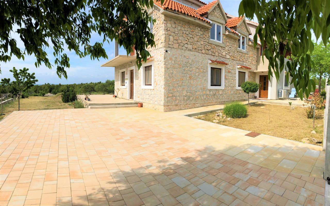 Apartments Village Lozovac Exterior photo